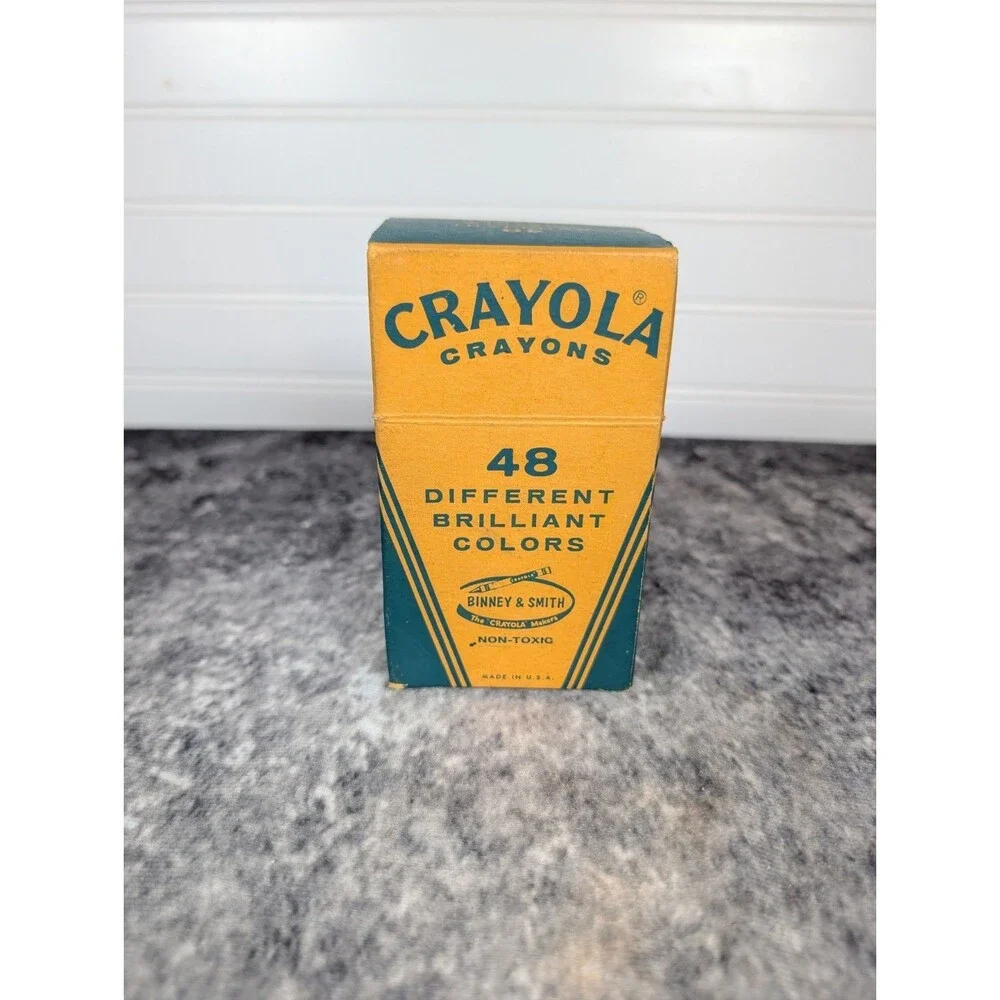 Vintage CRAYOLA CRAYON No 48 BINNEY & SMITH Box & Crayons Many Retired Colors